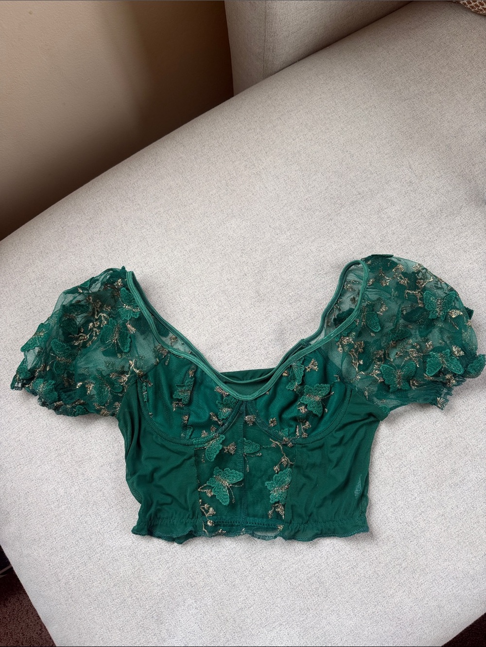 Women's Green Embroidered Puff-Sleeve Crop Top